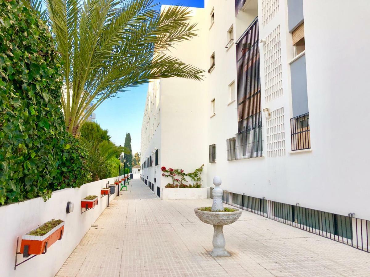 Apartamento Flamingo Puerto Marina - 150M Playa ベナルマデナ エクステリア 写真